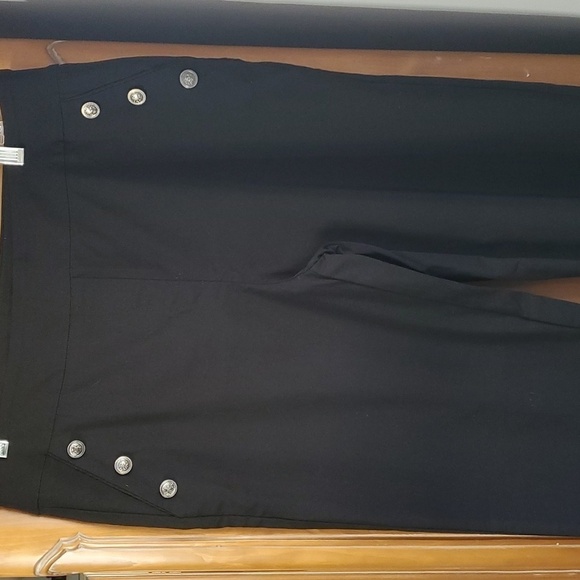 Fit Sight, women's black stretch pants. Size 14. 6 decorative‎ silver buttons. - Picture 2 of 9